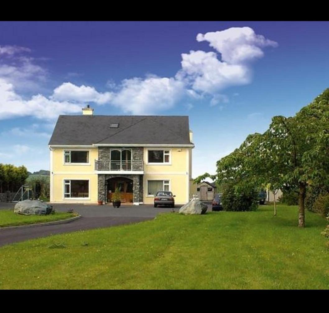 Dunn Court House Bed and Breakfast Killarney Eksteriør billede